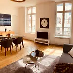 So Guest- Luxueux Appartement, Ancienne Maison De Champagne Proche Cathedrale